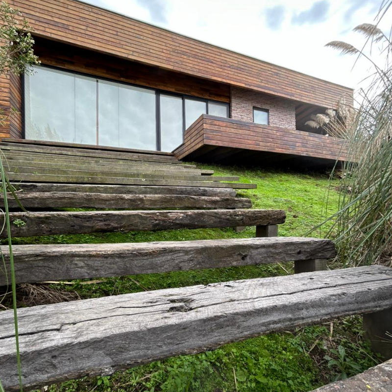 Delta Lodge